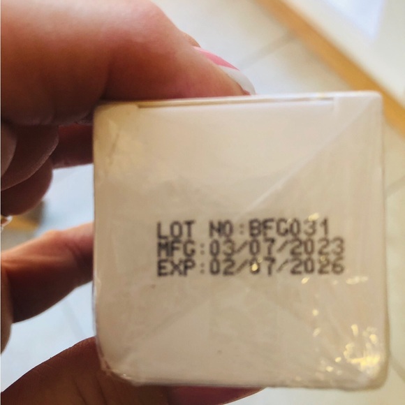 Lanbena Teeth Whitening Mousse, Clean and Whiten Teeth, Strengthen Enamel 🆕 - Picture 4 of 8